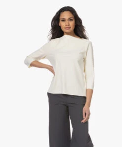 Studio .Ruig Thekla Tech Jersey Boothals T-Shirt - Crème -Mode Kleding 230125 1e2e3908 f0cb 4d87 80fd cbc7e9332be6