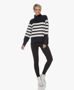 Plein Publique La Puck Gestreepte Wol-Cashmere Coltrui - Donkerblauw/Ivoor -Mode Kleding 230130 f04af270 6fa3 4c5f a737 50b68cb8c571