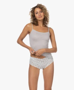 Hanro Ultralight Katoenen Spaghetti Top - Silvery Grey 24 Hanro Ultralight Katoenen Spaghetti Top - Silvery Grey -Mode Kleding 230210 1b88da7a d424 448d 9a1d 63564399edb0