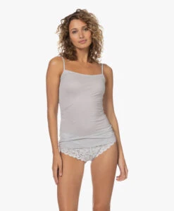 Hanro Ultralight Katoenen Spaghetti Top - Silvery Grey 20 Hanro Ultralight Katoenen Spaghetti Top - Silvery Grey -Mode Kleding 230210 2b3acc9c 6df0 4fee b55c 8d8f85991a78