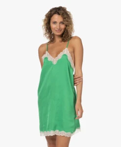 Love Stories Willow Satijnen Slip Dress - Groen -Mode Kleding 230210 45b2ccc7 4e4f 4a2f aba6 680367a44422
