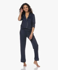 Hanro Natural Comfort Tencel Pyjamaset - Deep Navy -Mode Kleding 230213 86cdde29 5715 46fc 84a3 1a7c0c8d64fb