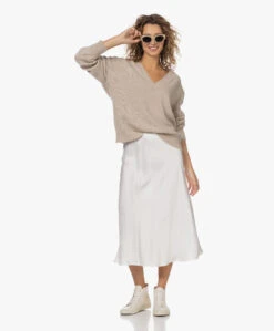 Resort Finest Frivo Satijnen Midi Rok - Ecru -Mode Kleding 230220 2f6c435b 9e62 4013 b6c2 b175297c0958