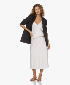 Resort Finest Frivo Satijnen Midi Rok - Ecru -Mode Kleding 230220 a470392f 9457 4f3a 83d6 9f006fd7b636