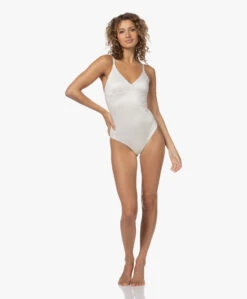 Spanx® Shaping Satin String Body - Linen 22 Spanx® Shaping Satin String Body - Linen -Mode Kleding 230301 f621af77 af16 46db 802b 89077549f359