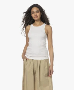 By Malene Birger Amani Rib Tanktop - Soft White -Mode Kleding 230330 8b27db23 fbf8 4bf1 aa7b bf4909bcc9a8