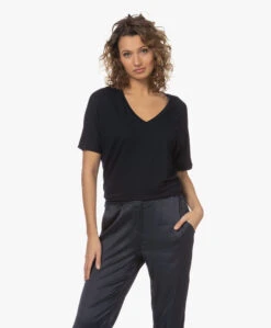 Majestic Filatures Superwashed Soft Touch V-Hals T-Shirt - Marine -Mode Kleding 230405 13c10eda 170f 4138 87b3 46b1950c4fe2