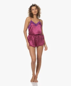 Love Stories Millie Zijden Camisole Met Kant - Berry -Mode Kleding 230405 8d02c0fd e8b9 4684 a2f6 c6e4c7276d80 1