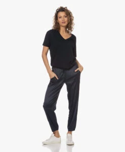 Majestic Filatures Superwashed Soft Touch V-Hals T-Shirt - Marine -Mode Kleding 230405 c56391f5 6058 4d80 8ee7 d47e298457da