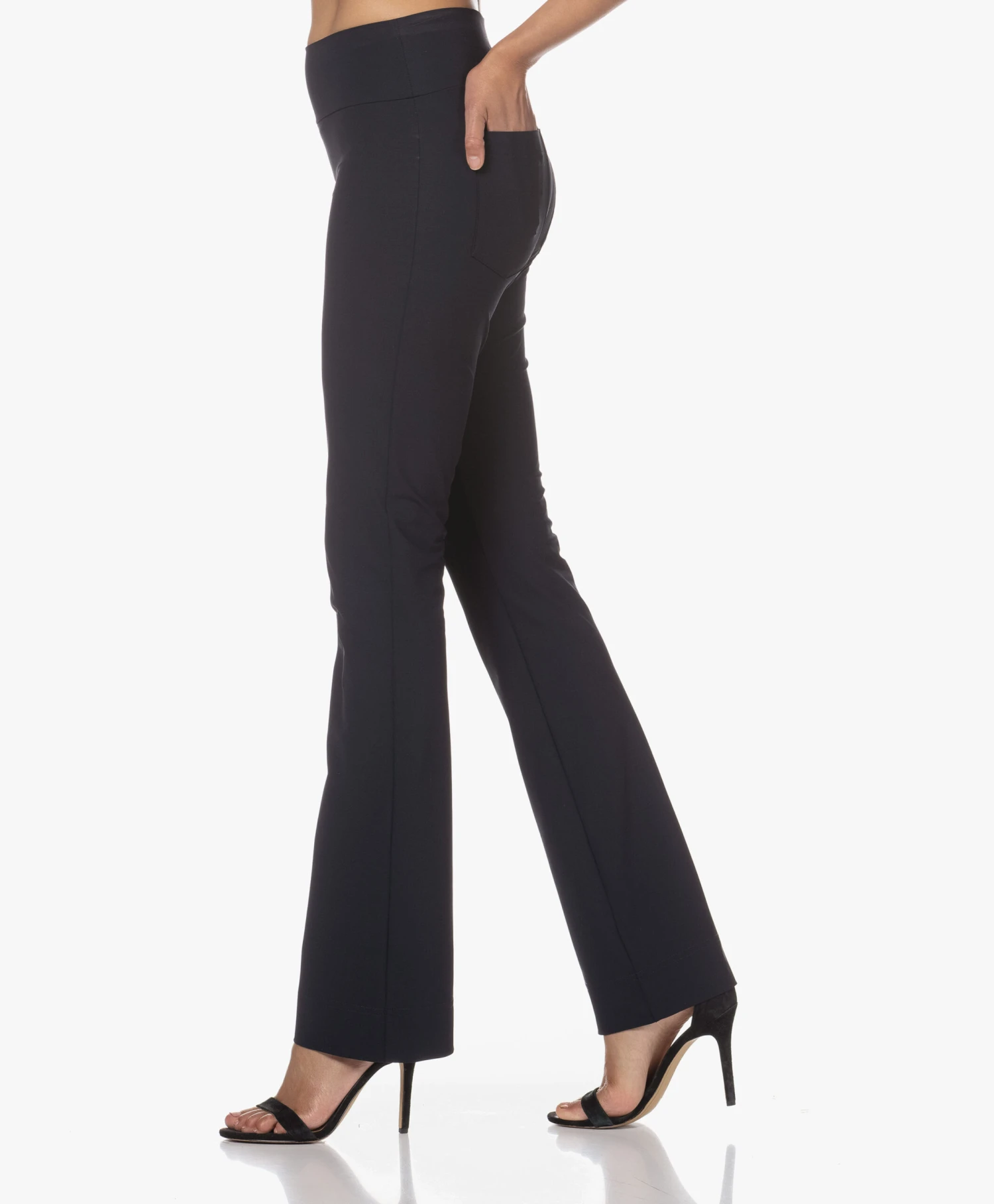 Japantky Zaya Flared Travel Jersey Broek - Zwartblauw 7 Japantky Zaya Flared Travel Jersey Broek - Zwartblauw - Afbeelding 7