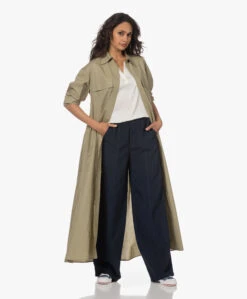 Repeat Zijden Blouse Met Kapmouwen - Crème -Mode Kleding 230424 4994b6b5 f8a6 43b5 b9cd f2dc04399928