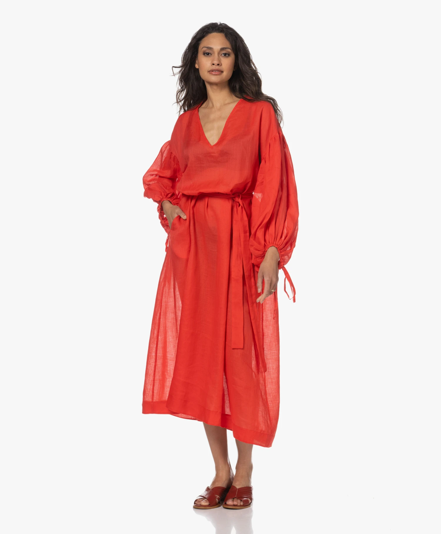 Su Paris Serena Ramie Maxi Jurk - Poppy 10 Su Paris Serena Ramie Maxi Jurk - Poppy - Afbeelding 10