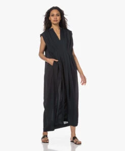 Su Paris Dafne Seersucker Viscose-Zijde Maxi Jurk - Zwart -Mode Kleding 230425 c18e4767 aba7 4834 840e fec54a37df73