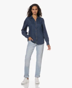 Denham Monroe Girlfriend Tapered Fit Jeans - Mid Blue Light Stonewash -Mode Kleding 230524 71d81c2c fcb0 4378 902f dab2668348dc