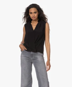 Rag & Bone Meredith Mouwloze Overslag Blouse - Zwart