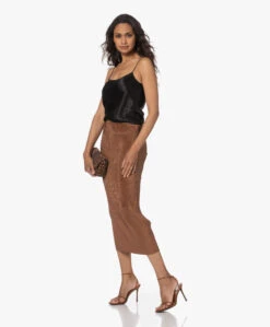 By Malene Birger Velmas Plissé Midi Rok - Dark Tan 21 By Malene Birger Velmas Plissé Midi Rok - Dark Tan -Mode Kleding 230530 71c7f13a 5a99 439c b589 2ffa8e28ceca