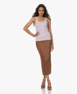By Malene Birger Velmas Plissé Midi Rok - Dark Tan 23 By Malene Birger Velmas Plissé Midi Rok - Dark Tan -Mode Kleding 230530 769d28c6 c4c7 4842 a44e 7670e64d950b