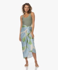 Viveh Bauxite Viscose Print Sjaal/Omslagdoek - Blauw/Groen 25 Viveh Bauxite Viscose Print Sjaal/Omslagdoek - Blauw/Groen -Mode Kleding 230601 e7ab4424 6cae 483d 85b3 6db4d261bc32