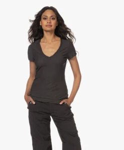 James Perse Slub Jersey V-Hals T-Shirt - Carbon -Mode Kleding 230606 1ec752c3 6c1a 4f9d 9f6f 91a3ee5c4a61