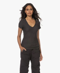 James Perse Slub Jersey V-Hals T-Shirt - Carbon -Mode Kleding 230606 746bcf68 07f3 4cff 96b2 f2418dbe1ec9