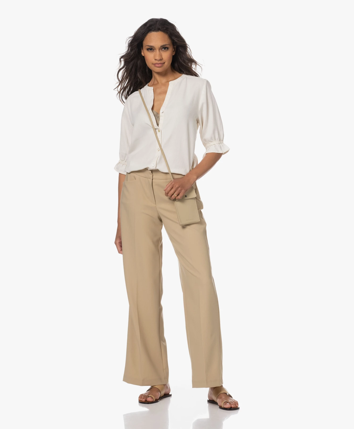 Atp Atelier Astrid Gestructureerde Leren Teenslippers - Licht Beige 2 Atp Atelier Astrid Gestructureerde Leren Teenslippers - Licht Beige - Afbeelding 2