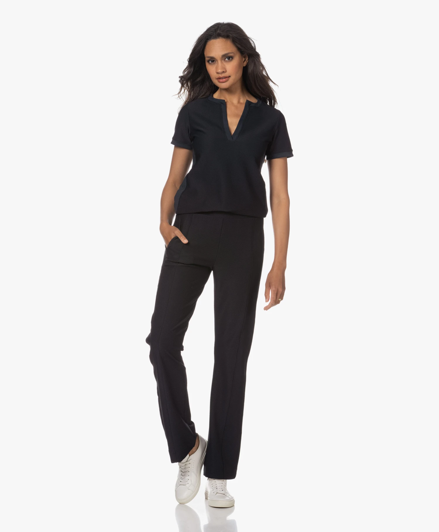 Deblon Sports Ellin Splithals T-Shirt - Zwart 2 Deblon Sports Ellin Splithals T-Shirt - Zwart - Afbeelding 2