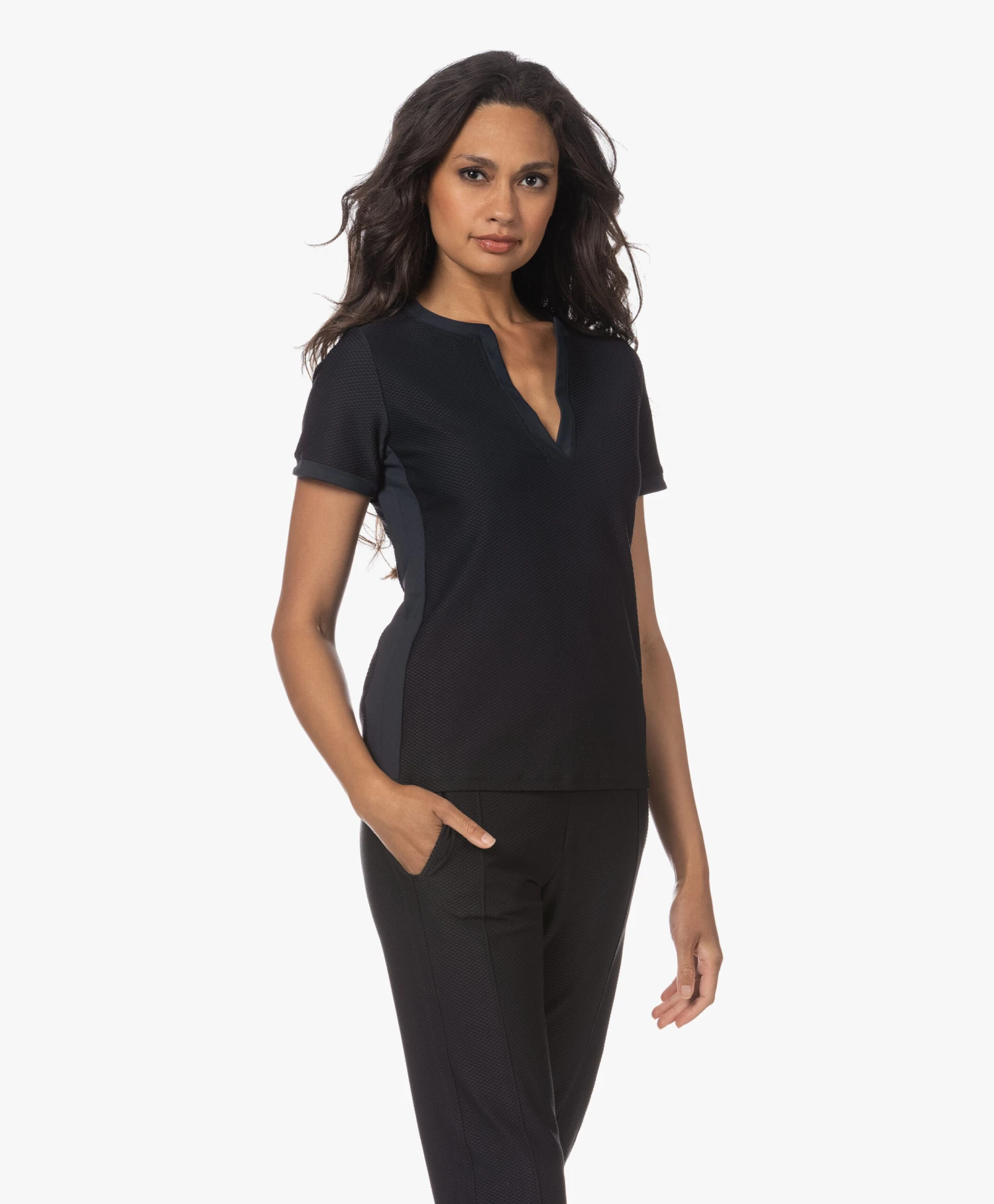 Deblon Sports Ellin Splithals T-Shirt - Zwart 1 Deblon Sports Ellin Splithals T-Shirt - Zwart