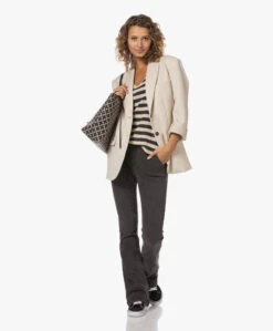 Vans Sk8-Hi High-Top Sneakers - Zwart/Wit 24 Vans Sk8-Hi High-Top Sneakers - Zwart/Wit -Mode Kleding 230620 fbd91861 d40d 4994 93c2 6f6e15b90b98