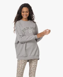 Deblon Sports Gigi Oversized Logo Sweatshirt - Grijs Mêlee -Mode Kleding 230622 11ad14ca 833a 4ee0 8f87 490ec7f2c005