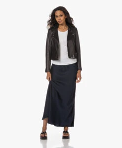 Woman By Earn Bo Satijnen Maxi Rok - Navy -Mode Kleding 230622 50a0bae4 4e79 43b4 a2eb 2f735ee2a9ef