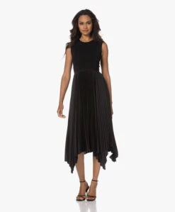 Joseph Dera Mixed Media Plissé Midi Jurk - Zwart -Mode Kleding 230627 735a88c0 2612 47ea a981 660b5f7e4a8b