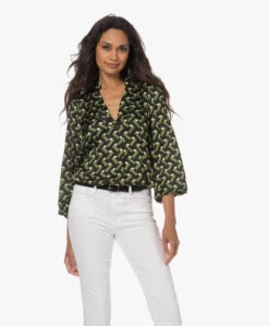 Lasalle Satijnen Blouse Met Geometrische Print - Groen/Zwart -Mode Kleding 230706 248e7f84 e601 4ad7 a5e8 b60c0344bdce