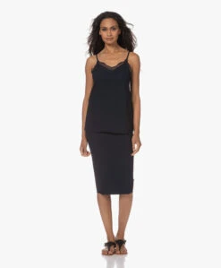 Japantky Nosi Jersey Kokerrok - Zwartblauw 24 Japantky Nosi Jersey Kokerrok - Zwartblauw -Mode Kleding 230718 e307fd55 7c51 40a5 a28c 1abbe5aa0a4e