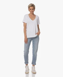 Denham Ramona Katoenen V-Hals T-Shirt - Wit -Mode Kleding 230724 28c2288a 2aed 4160 ae80 c3ae0e589d50