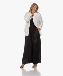 Viveh Beryl Viscose Satijnen Blouse - Coconut Milk -Mode Kleding 230725 2429f543 8aca 4c41 aff4 6d670814e510