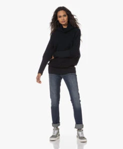 Denham Monroe Girlfriend Tapered Fit Jeans - Donkerblauw -Mode Kleding 230727 341d6bb7 3fe0 4836 acc5 4b937065a91d