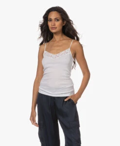 Hanro Moments Spaghetti Top - Wit -Mode Kleding 230801 a4486cb2 4ad1 4888 b7dd 7d3ab5b73367