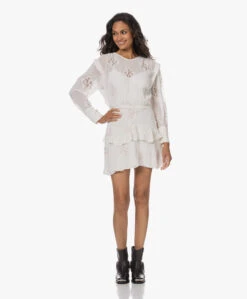 Iro Levoca Crêpe Kanten Mini Jurk - Ecru 24 Iro Levoca Crêpe Kanten Mini Jurk - Ecru -Mode Kleding 230802 fe936167 6570 474f ad69 4671b02648e1