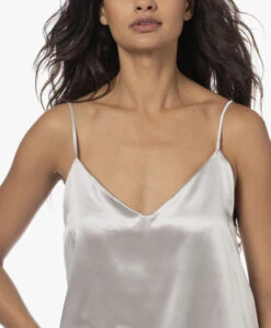 By Dariia Day Mulberry Zijden Camisole - Zilvergrijs -Mode Kleding 230808 19e9656c e75c 4496 80a9 1ac7db4e2eb7