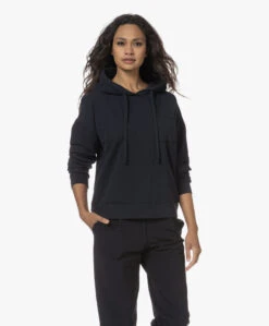 Neeve The Penelope Bio Katoenen Capuchontrui - Navy -Mode Kleding 230808 e91259f9 73dc 47f8 a2b9 7abbb5cd8abb