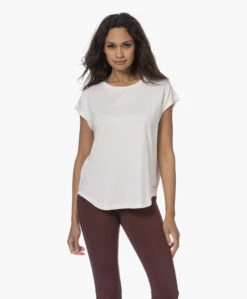 Mode Kleding 45 Deblon Sports Carol Viscose T-Shirt Met Kapmouwen - Off-White