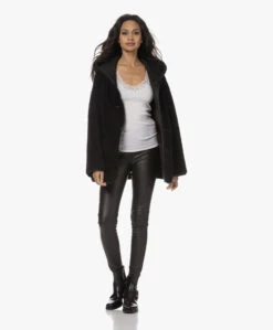 Hanro Lace Delight Top - Wit 22 Hanro Lace Delight Top - Wit -Mode Kleding 230810 33f9c142 f4f2 48fb 8584 f6ae27669e07