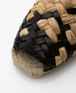 Castañer Pomila Slingback Espadrilles - Naturel/Zwart -Mode Kleding 248329cb 42ea 4eca be7b 80e74c381c34 01