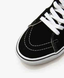 Vans Sk8-Hi High-Top Sneakers - Zwart/Wit 15 Vans Sk8-Hi High-Top Sneakers - Zwart/Wit -Mode Kleding 2a523543 b874 4fdd 96ff c745ef828247 336