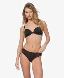 Calvin Klein Microfiber En Kanten String - Zwart 20 Calvin Klein Microfiber En Kanten String - Zwart -Mode Kleding 365a1fe4 aa6d 4c8d bde8 214e11da1347 109