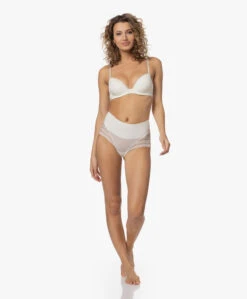 Spanx® Undie-Tectable Illusion Lace Hi-Hipster - Linen -Mode Kleding 375572c0 b052 48a0 afd3 2a4814d15283 47