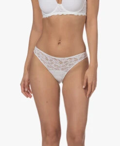 Hanro Moments Kanten String - Wit 19 Hanro Moments Kanten String - Wit -Mode Kleding 3bf88d65 2dfc 4da0 875c 3a340980098e 177