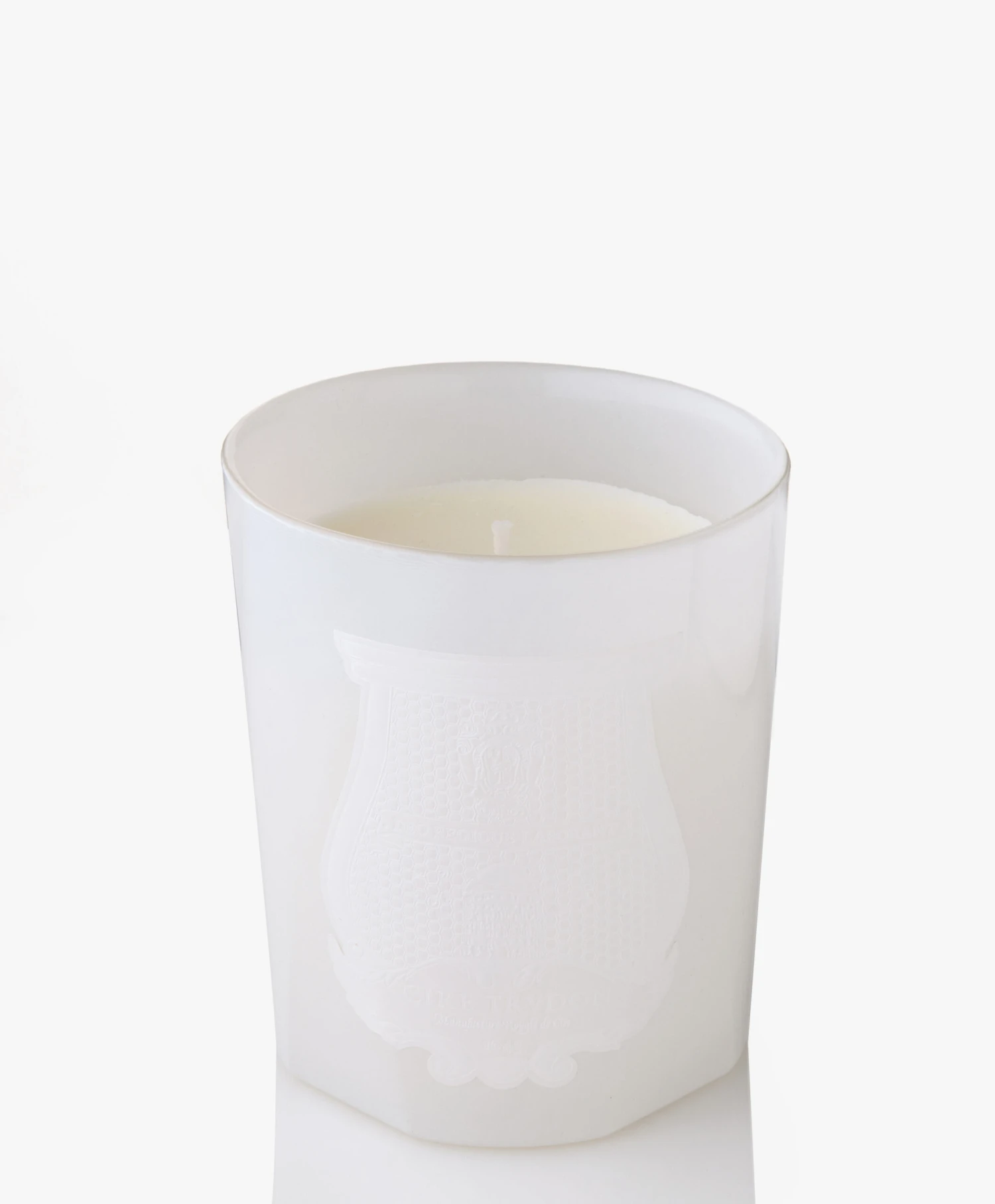 Trudon X Giambattista Valli Positano Geurkaars - 270Gr 1 Trudon X Giambattista Valli Positano Geurkaars - 270Gr