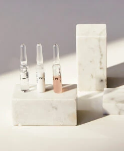 Natura Bissé Diamond Instant Glow Behandeling - 3X1,5 Ml 5 Natura Bissé Diamond Instant Glow Behandeling - 3X1,5 Ml -Mode Kleding 5eae97ae 9d61 458c 8dda 4d77d7bd4f52 03