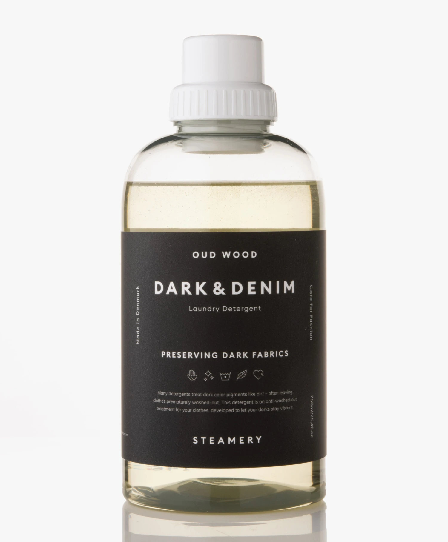 Steamery Dark & Denim Wasmiddel - Oud & Hout 1 Steamery Dark & Denim Wasmiddel - Oud & Hout